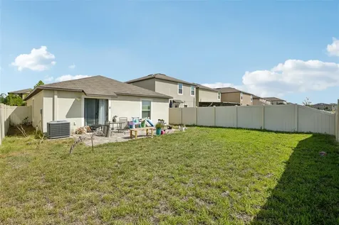 9415 Lemon Drop Loop Sun City Center FL 33573