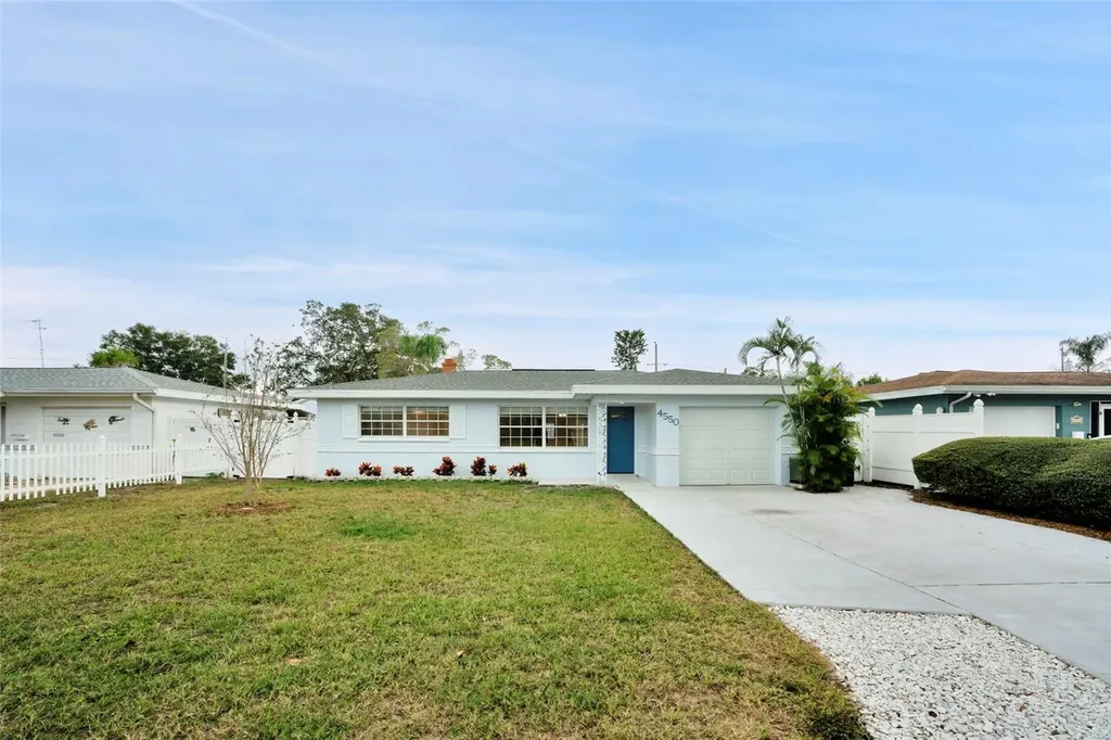 4550 16th Avenue N St Petersburg FL 33713