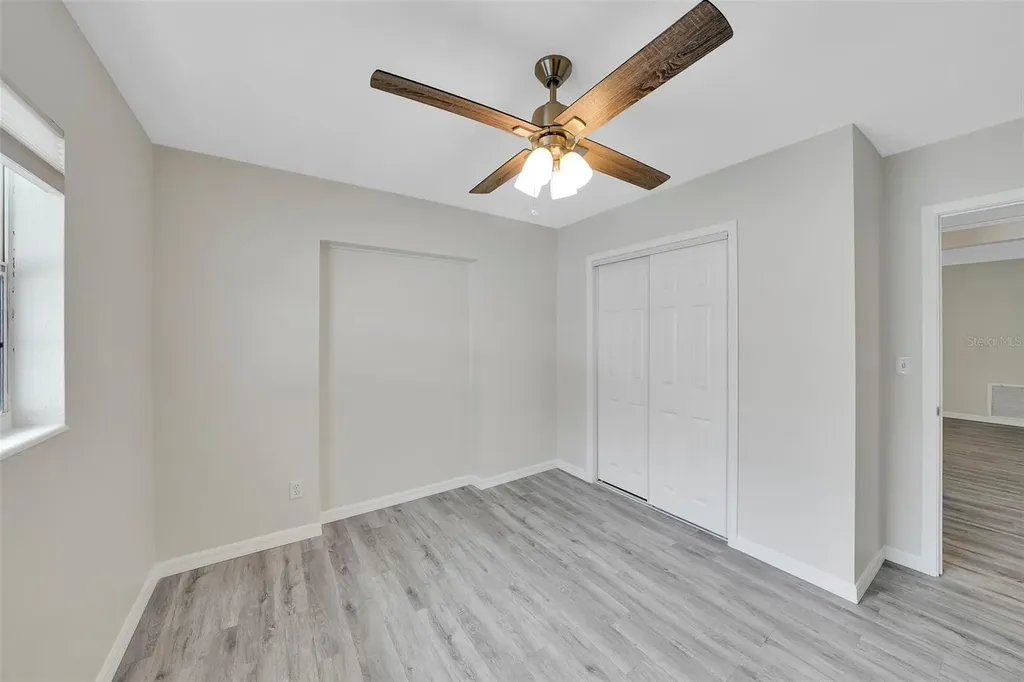 4550 16th Avenue N St Petersburg FL 33713