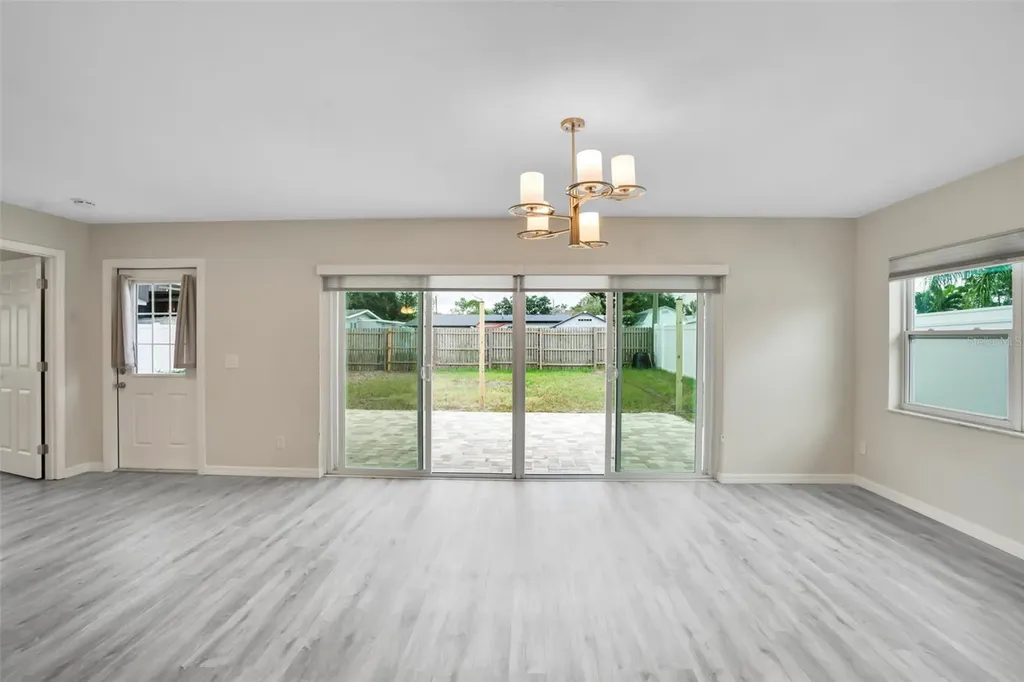 4550 16th Avenue N St Petersburg FL 33713