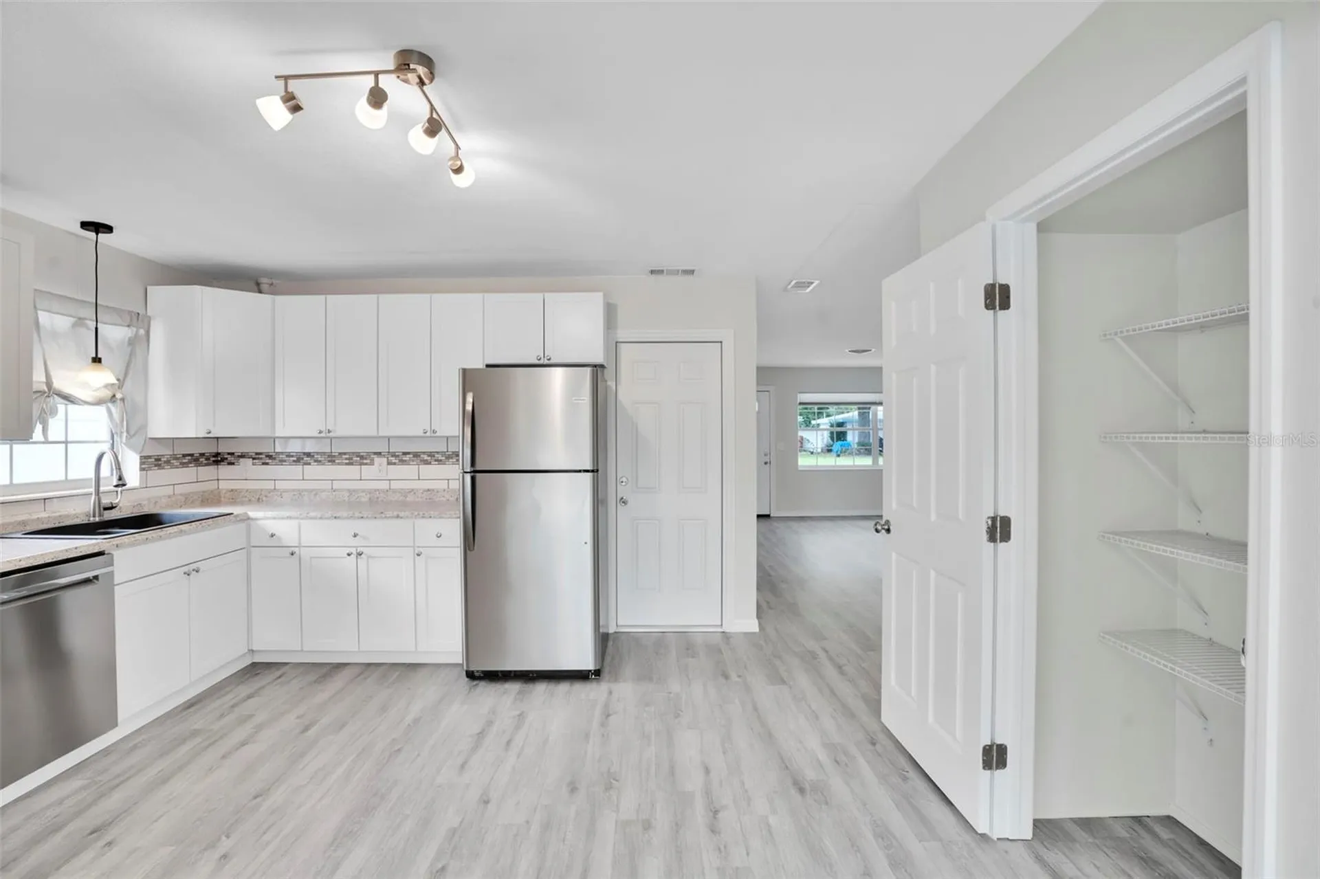 4550 16th Avenue N St Petersburg FL 33713