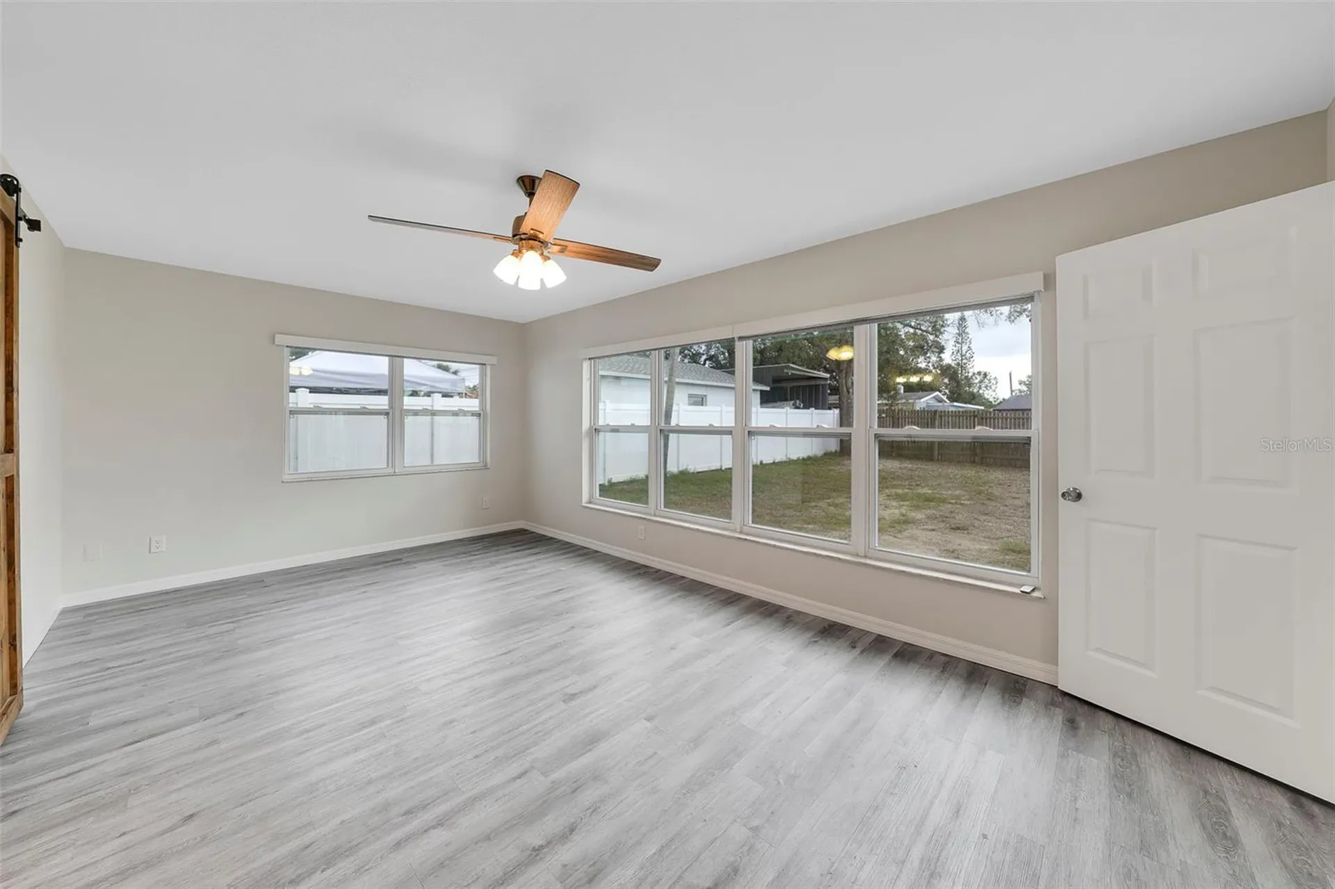 4550 16th Avenue N St Petersburg FL 33713