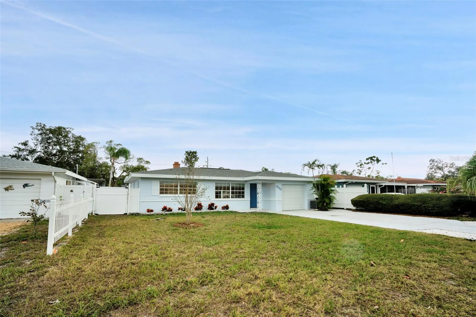 4550 16th Avenue N St Petersburg FL 33713