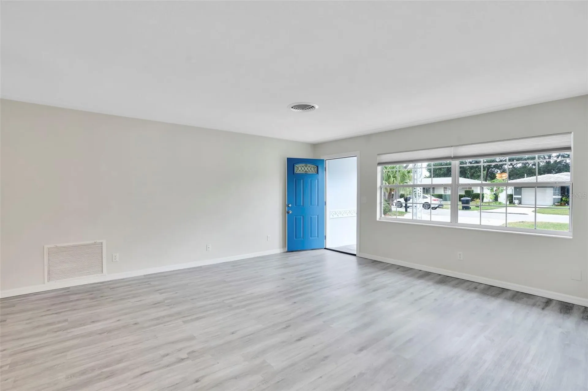 4550 16th Avenue N St Petersburg FL 33713