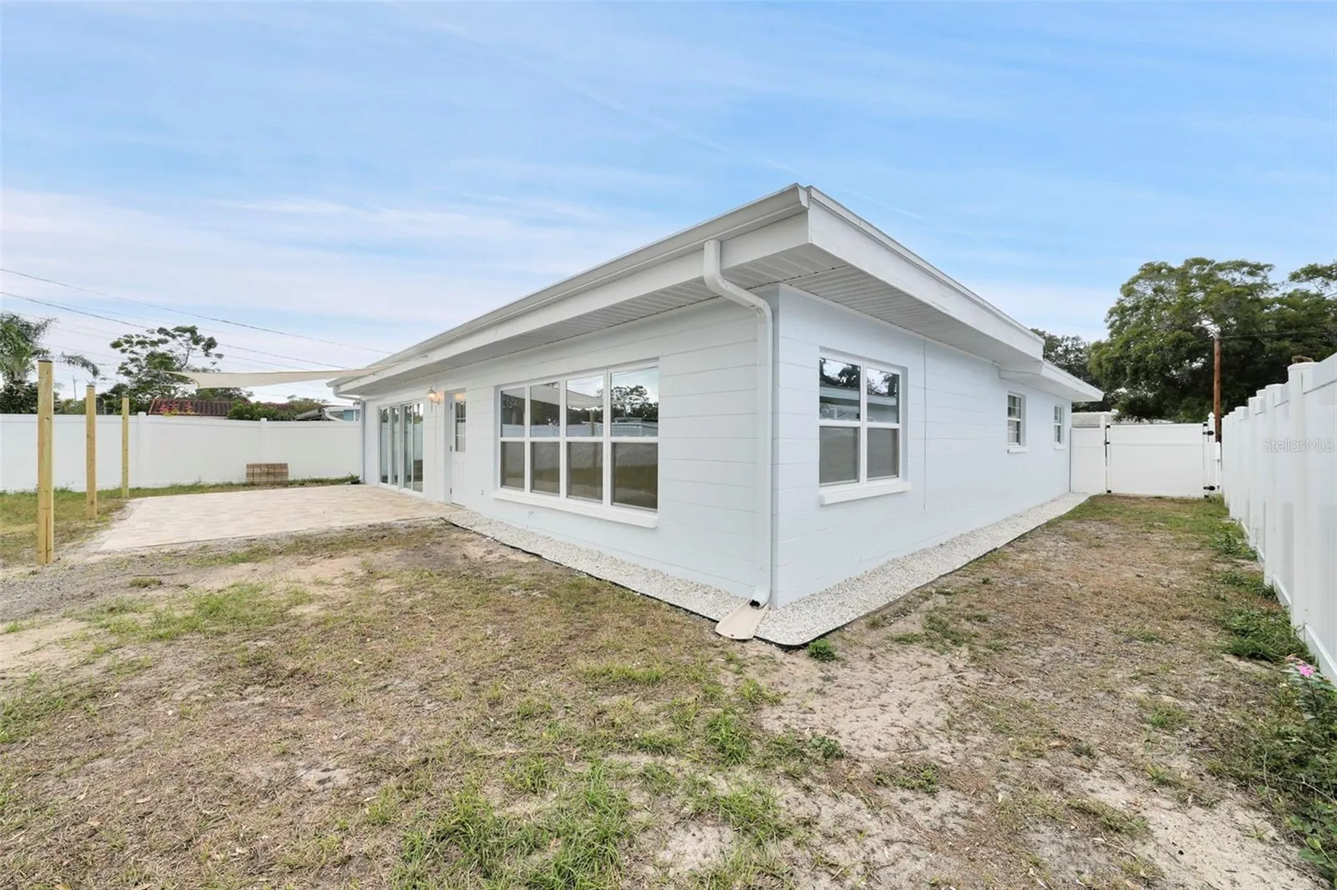 4550 16th Avenue N St Petersburg FL 33713