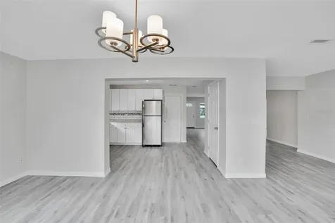 4550 16th Avenue N St Petersburg FL 33713