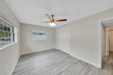 4550 16th Avenue N St Petersburg FL 33713