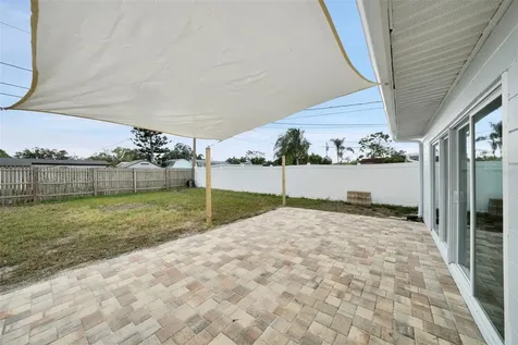 4550 16th Avenue N St Petersburg FL 33713