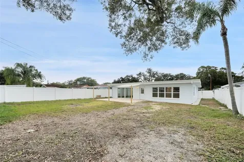 4550 16th Avenue N St Petersburg FL 33713