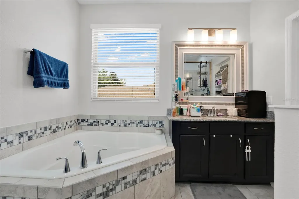 3200 Pinenut Drive Apopka FL 32712