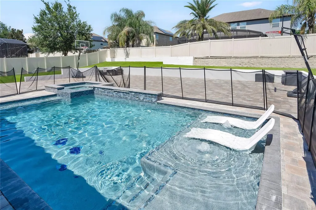 3200 Pinenut Drive Apopka FL 32712