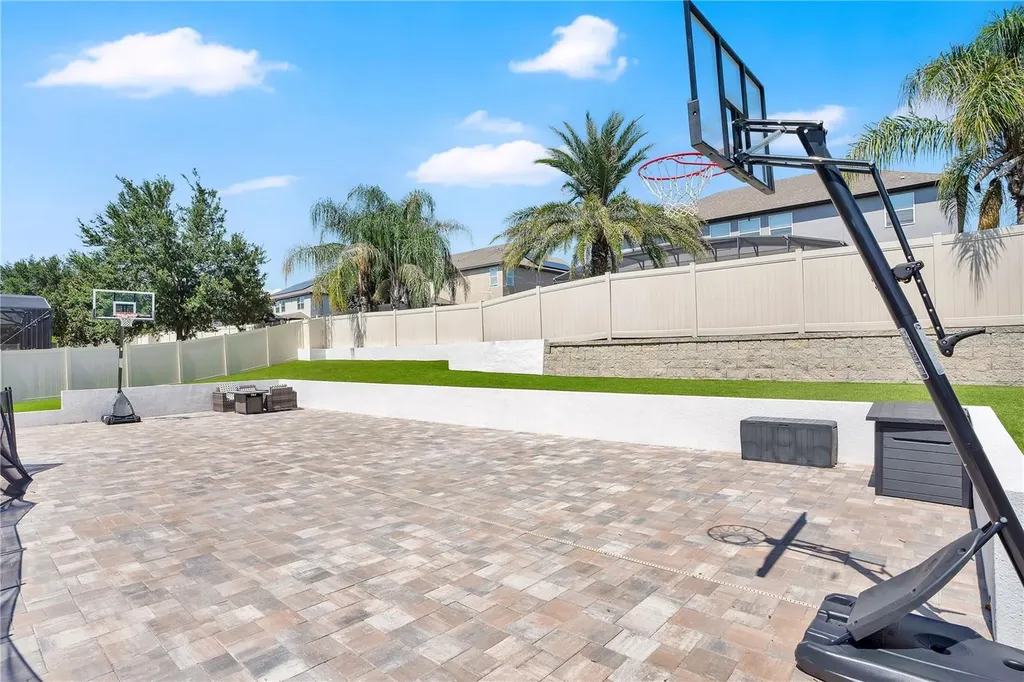 3200 Pinenut Drive Apopka FL 32712