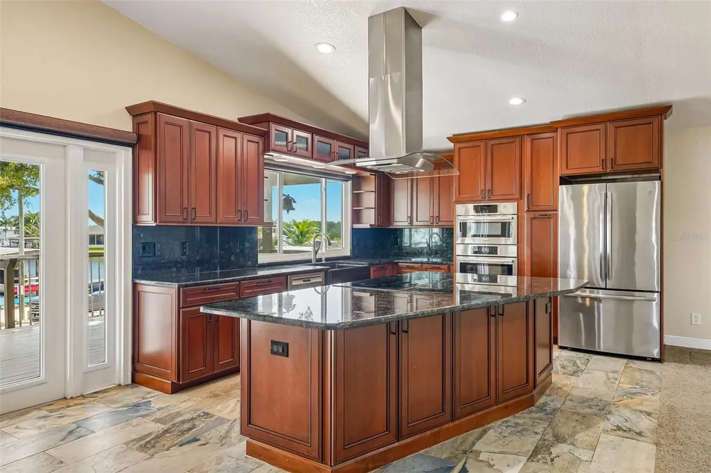 300 90th Avenue NE St Petersburg FL 33702