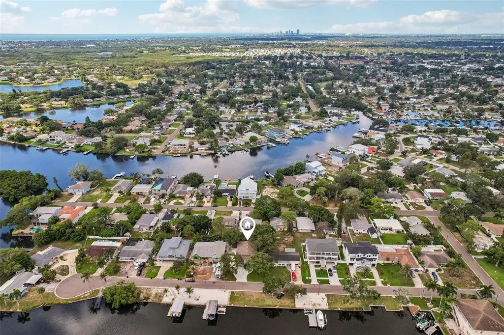 300 90th Avenue NE St Petersburg FL 33702