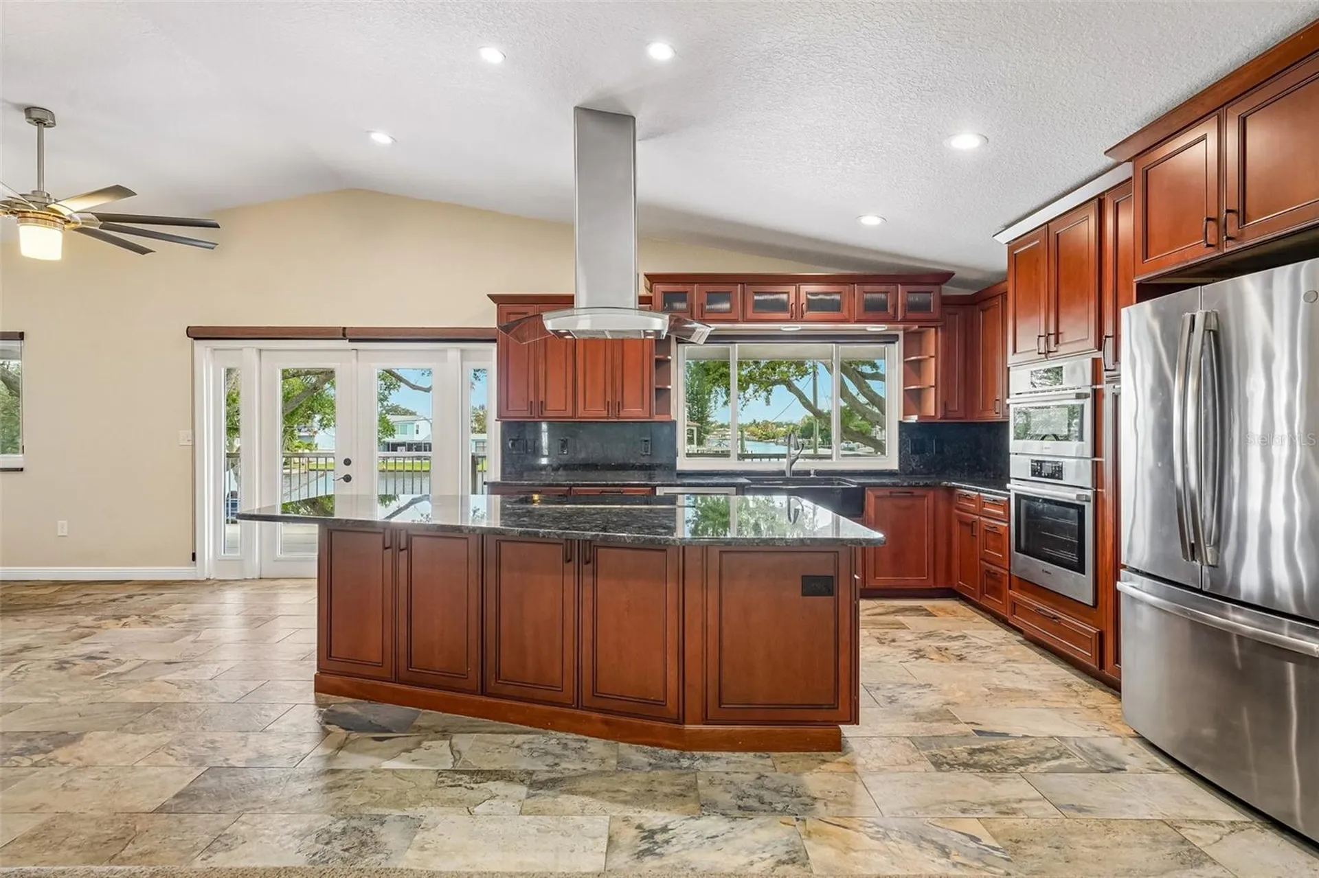 300 90th Avenue NE St Petersburg FL 33702