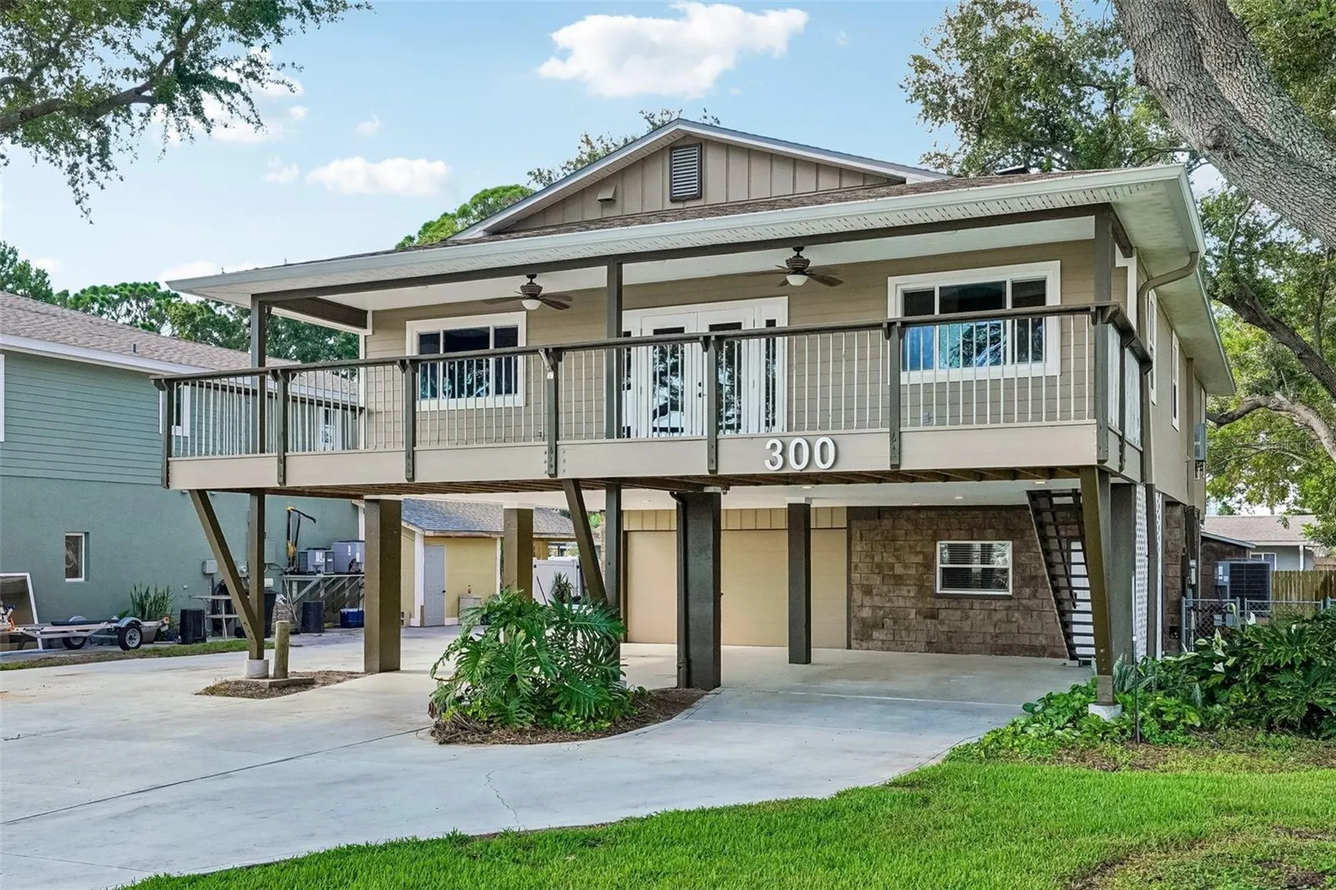 300 90th Avenue NE St Petersburg FL 33702