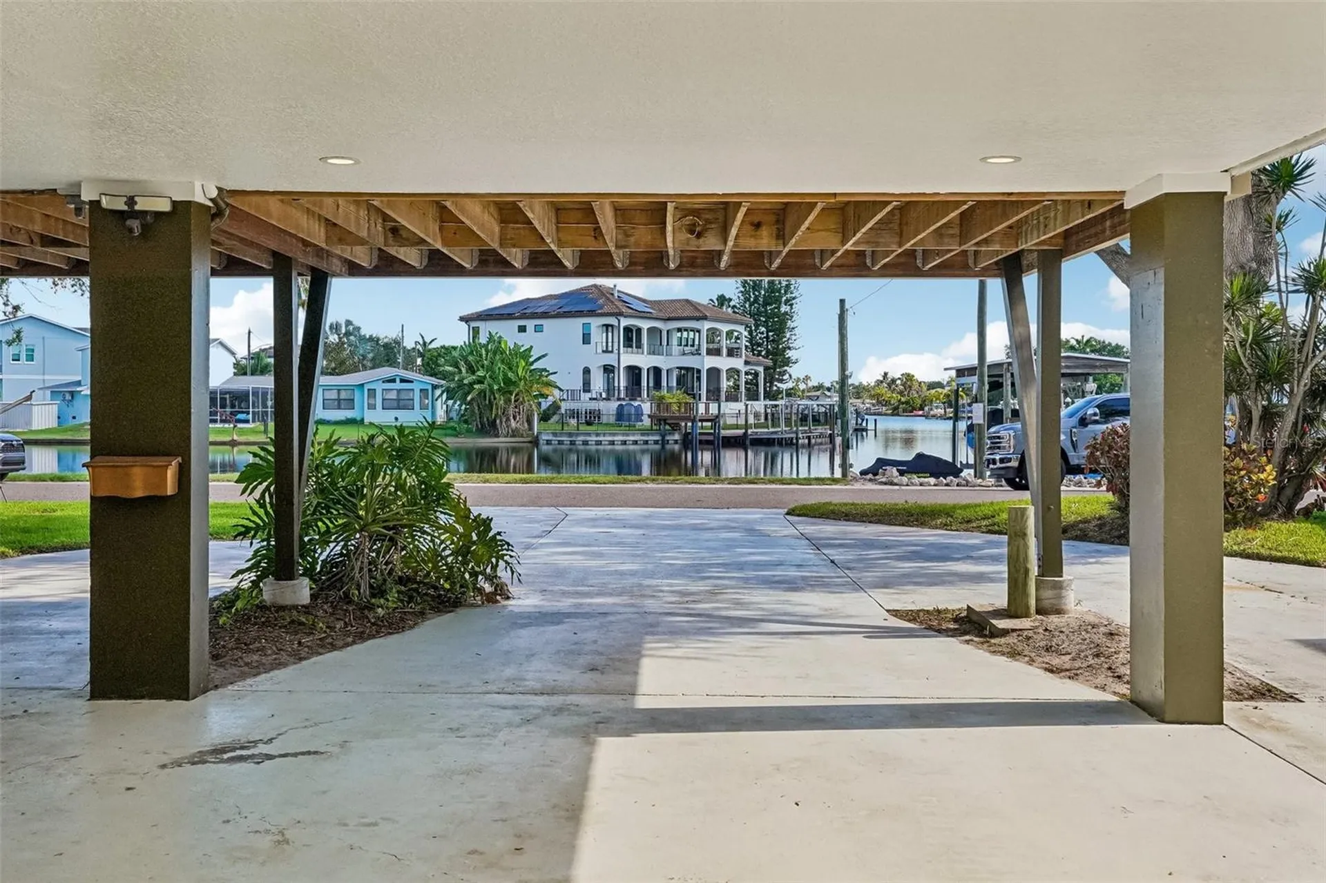 300 90th Avenue NE St Petersburg FL 33702