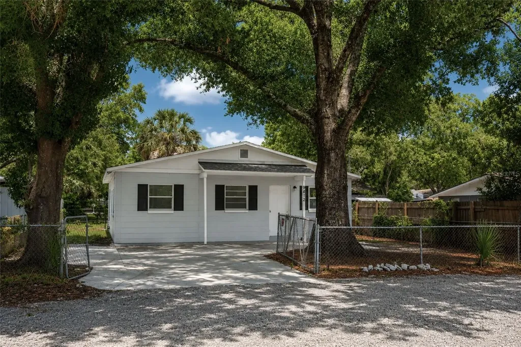 9412 N Elmer Street Tampa FL 33612