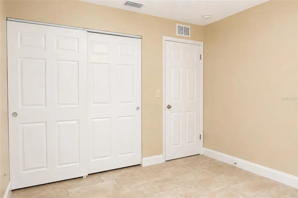 9412 N Elmer Street Tampa FL 33612