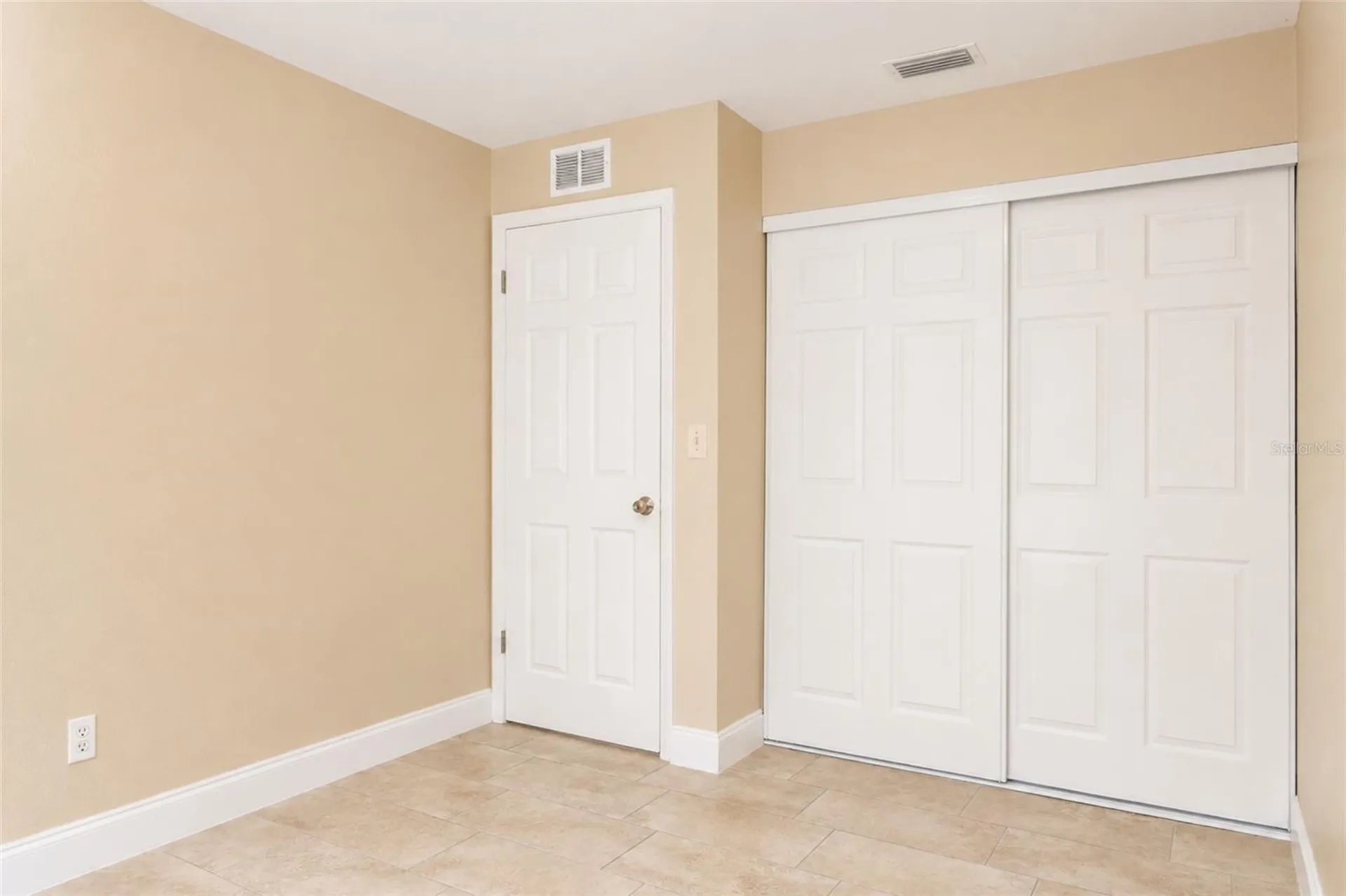 9412 N Elmer Street Tampa FL 33612