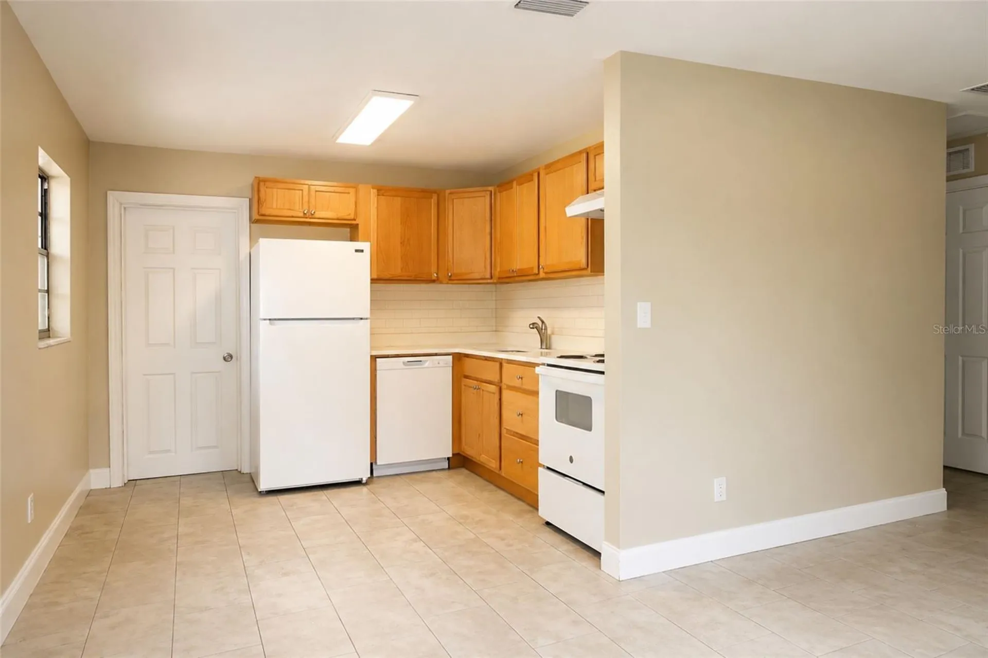 9412 N Elmer Street Tampa FL 33612