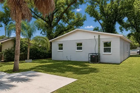 9412 N Elmer Street Tampa FL 33612