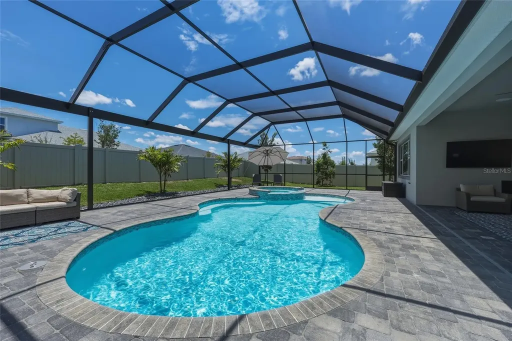 8958 Ivy Stark Boulevard Wesley Chapel FL 33545