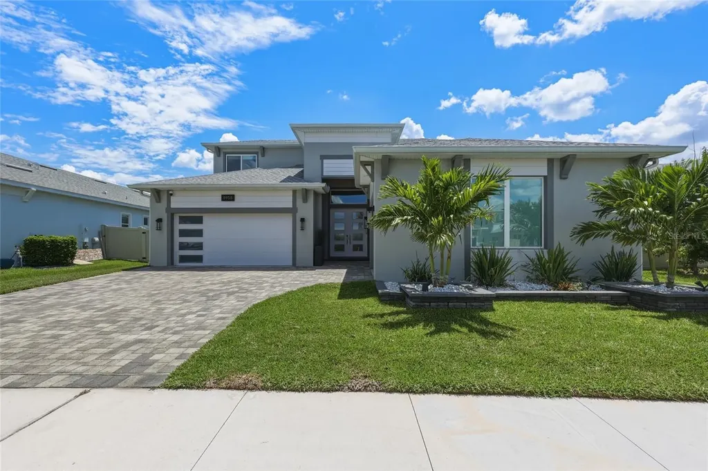 8958 Ivy Stark Boulevard Wesley Chapel FL 33545
