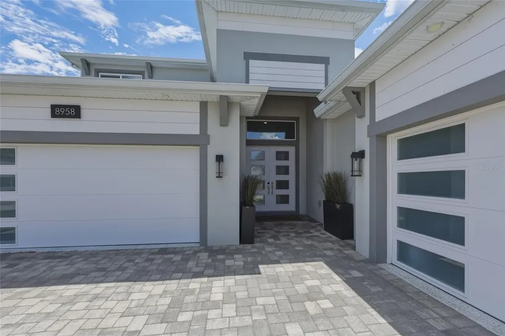 8958 Ivy Stark Boulevard Wesley Chapel FL 33545