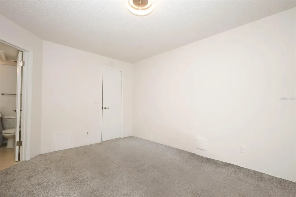 345 Forestway Circle Altamonte Springs FL 32701