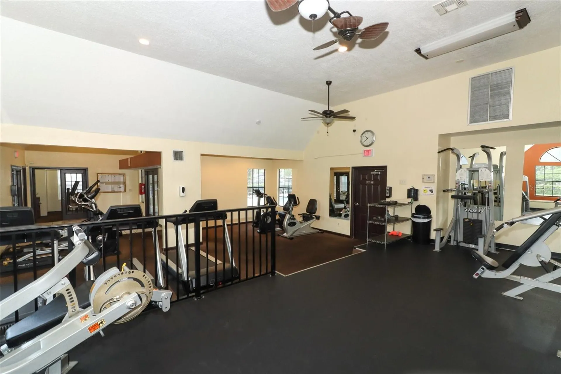 345 Forestway Circle Altamonte Springs FL 32701