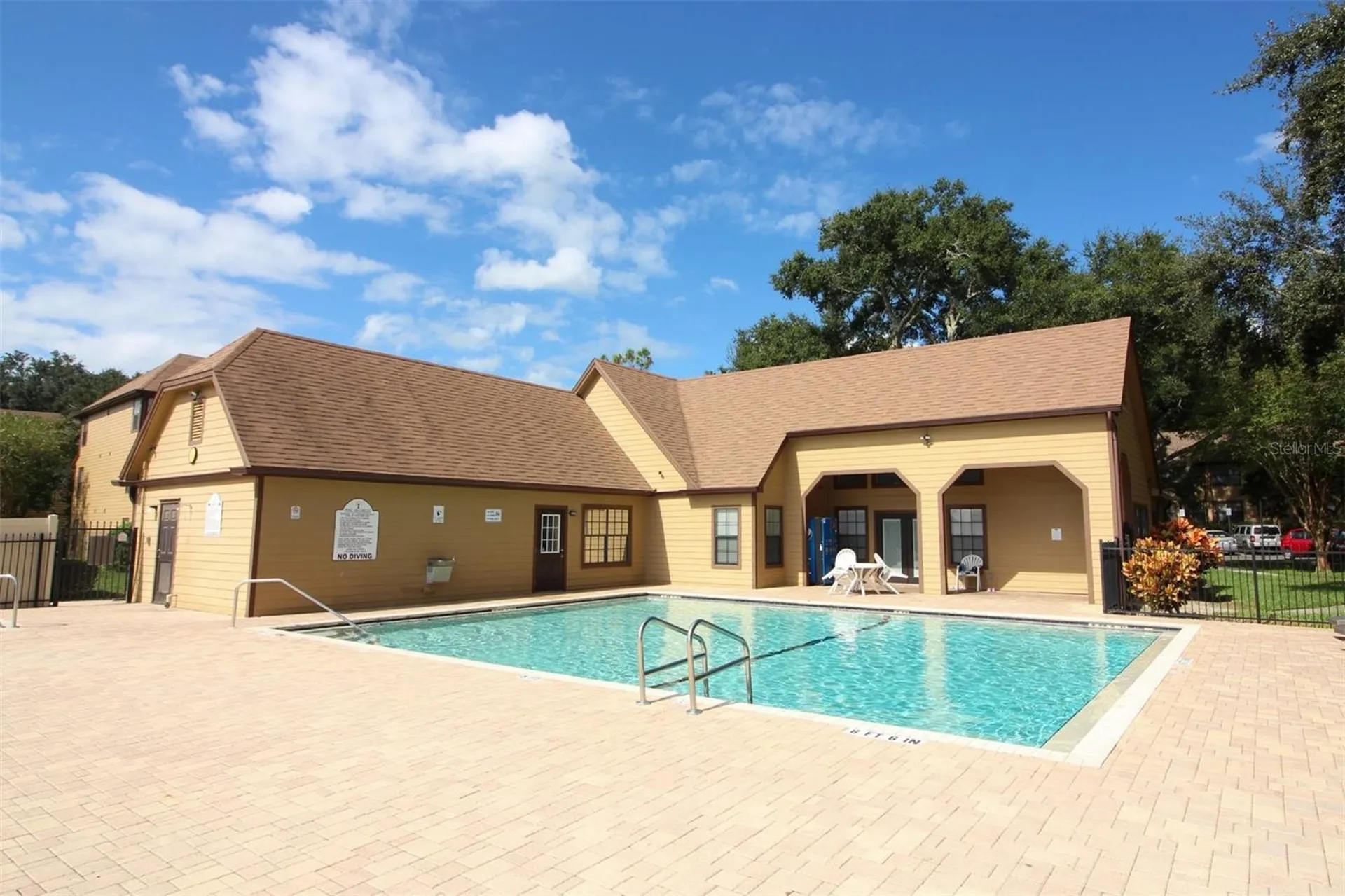 345 Forestway Circle Altamonte Springs FL 32701