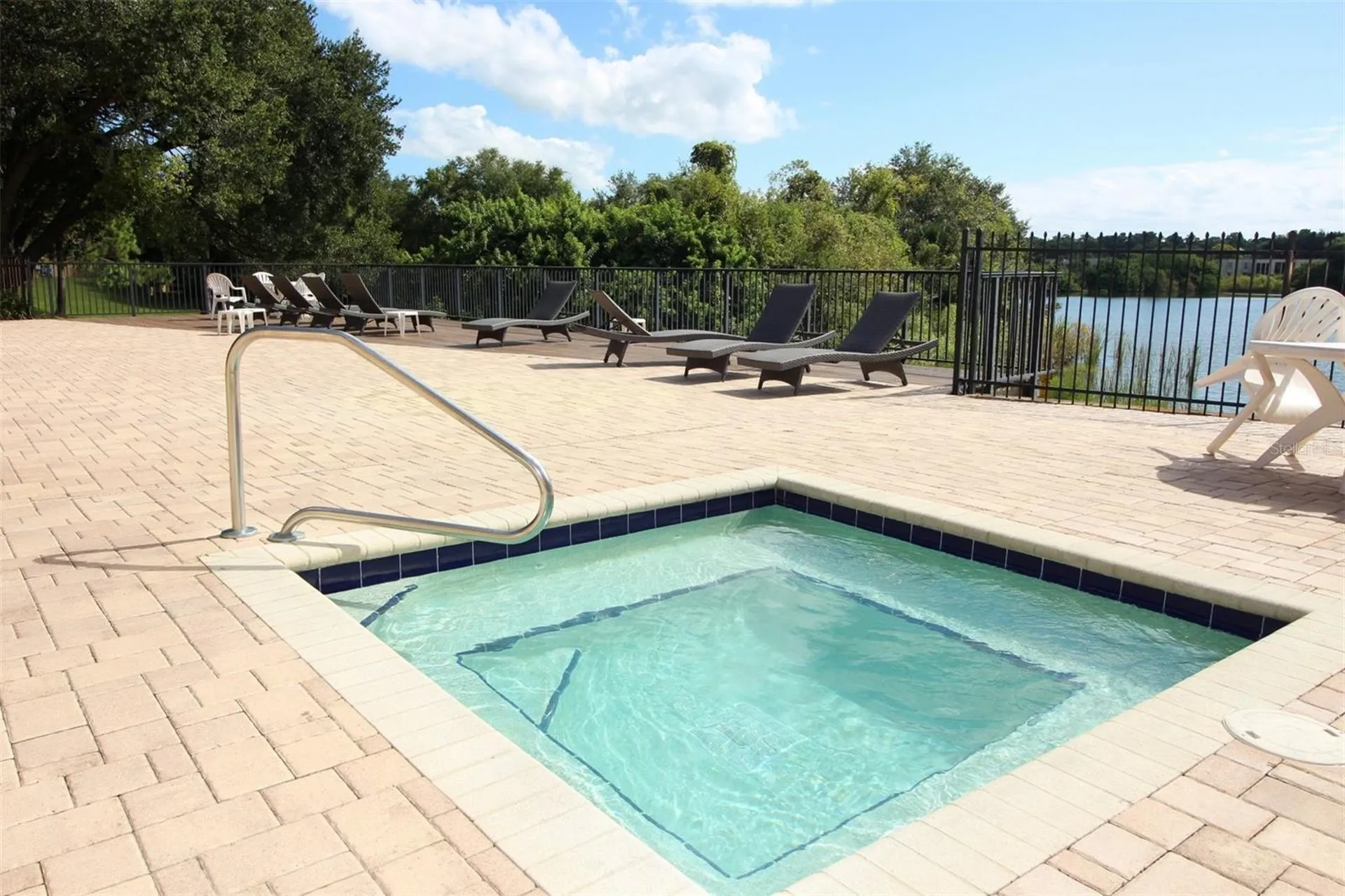 345 Forestway Circle Altamonte Springs FL 32701