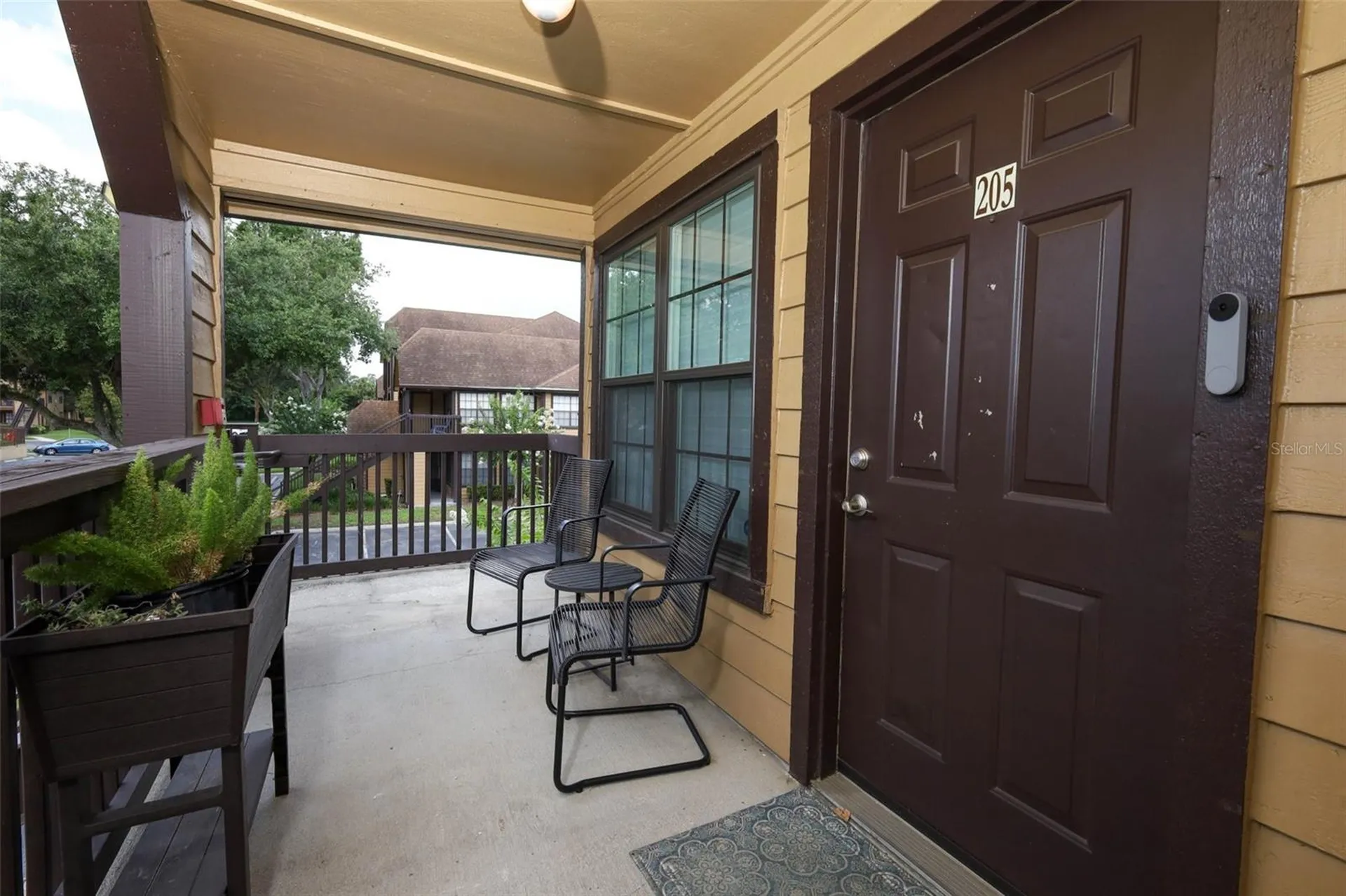 345 Forestway Circle Altamonte Springs FL 32701