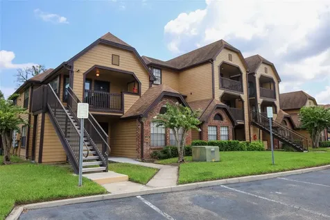 345 Forestway Circle Altamonte Springs FL 32701