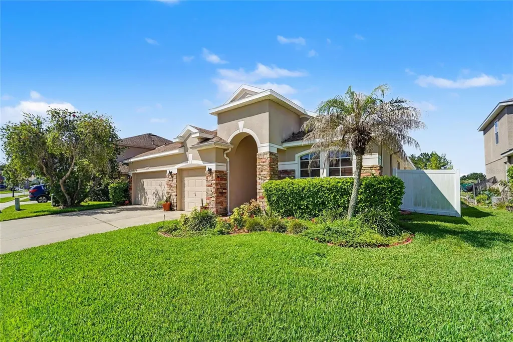 27236 Hollybrook Trail Wesley Chapel FL 33544