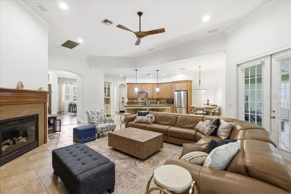 6124 Foxfield Court Windermere FL 34786