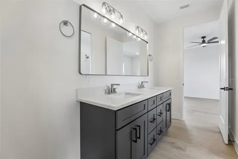 485 Adams View Lane Auburndale FL 33823