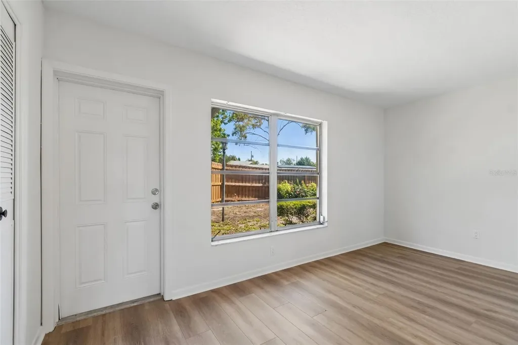 1614 S Lake Avenue Clearwater FL 33756