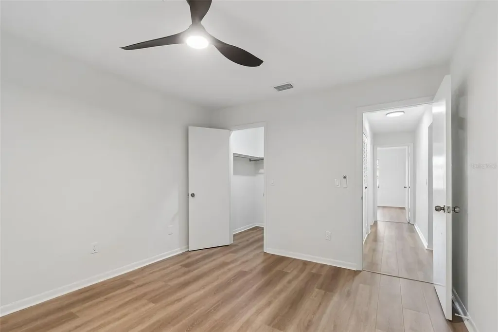 1614 S Lake Avenue Clearwater FL 33756