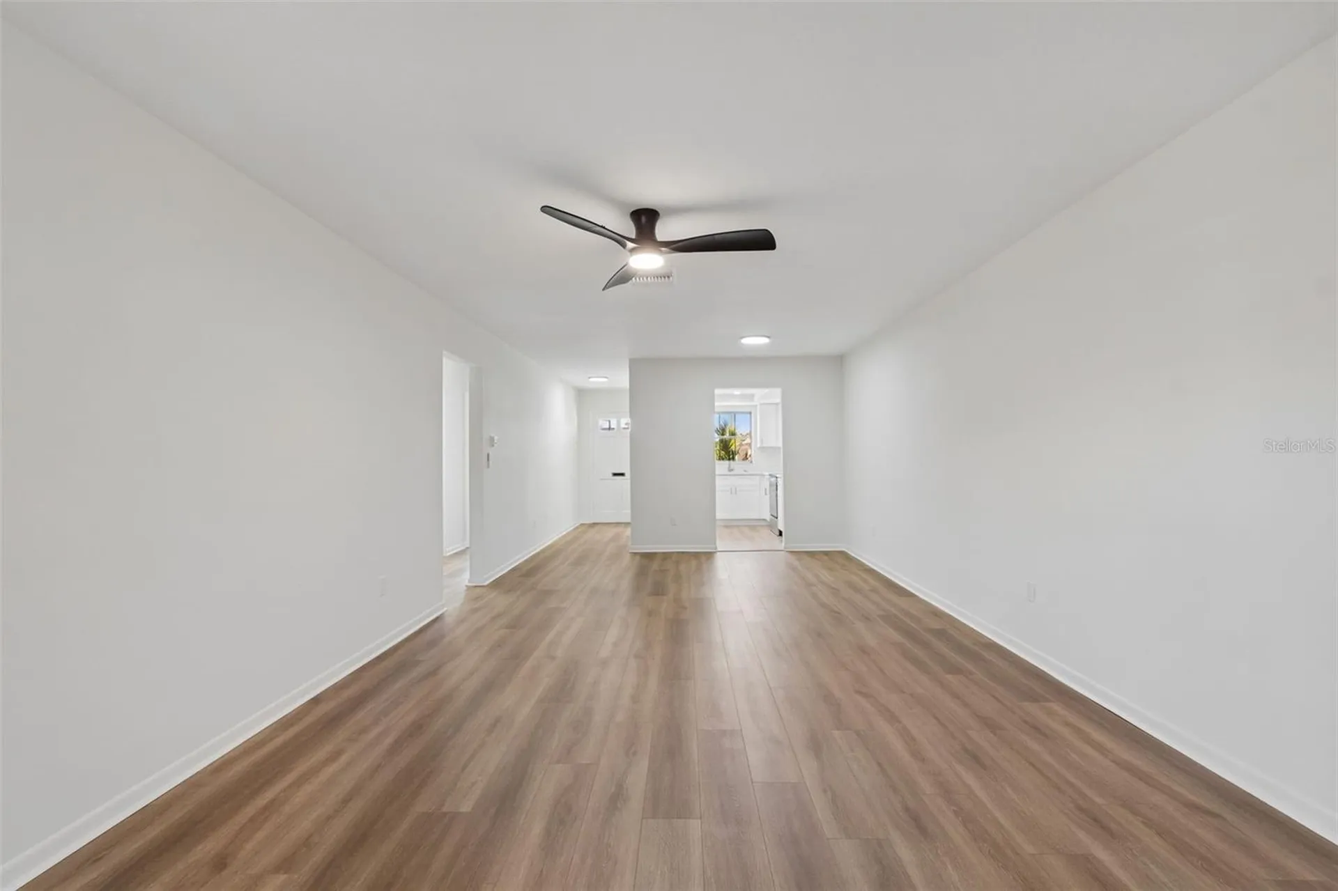 1614 S Lake Avenue Clearwater FL 33756