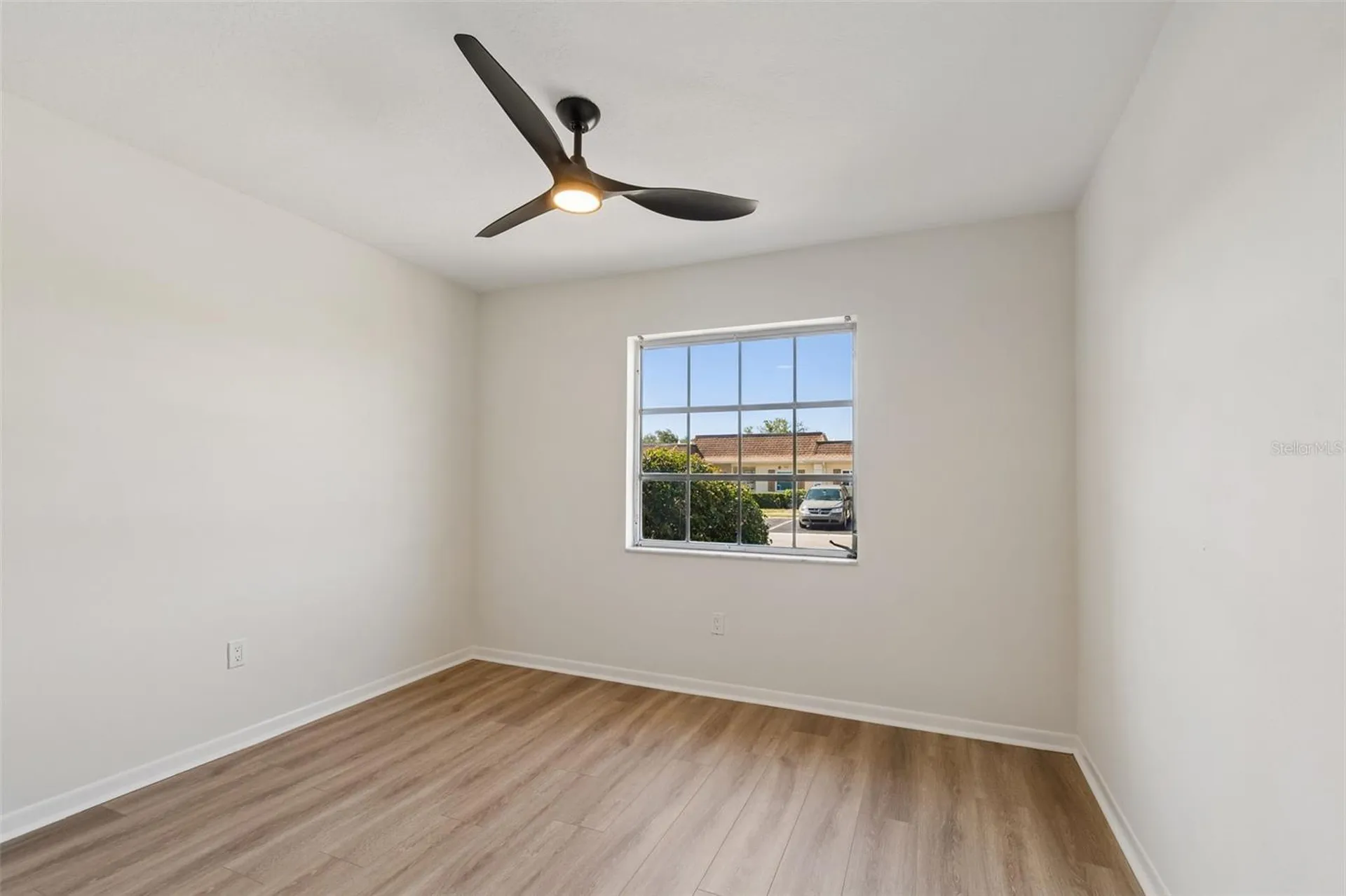 1614 S Lake Avenue Clearwater FL 33756