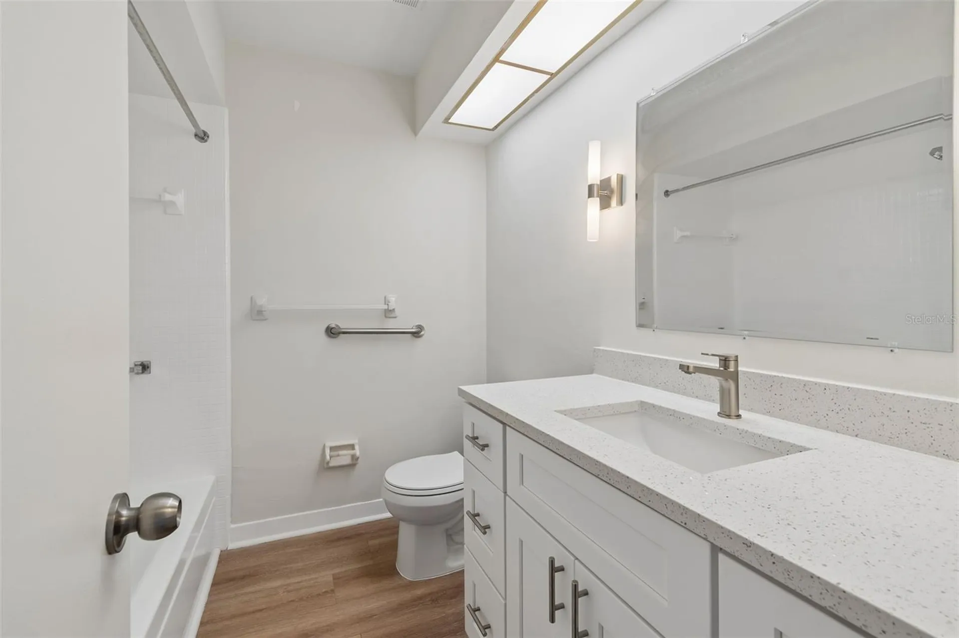 1614 S Lake Avenue Clearwater FL 33756