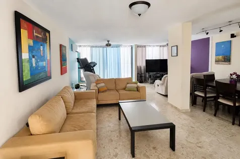 5 Parque De Torrimar Bayamon PR 00959