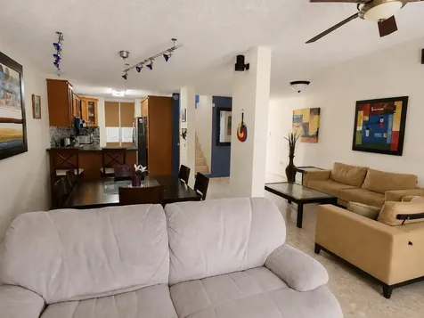5 Parque De Torrimar Bayamon PR 00959