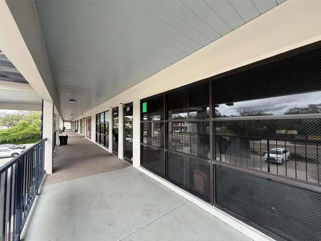 1005 W Busch Boulevard Tampa FL 33612