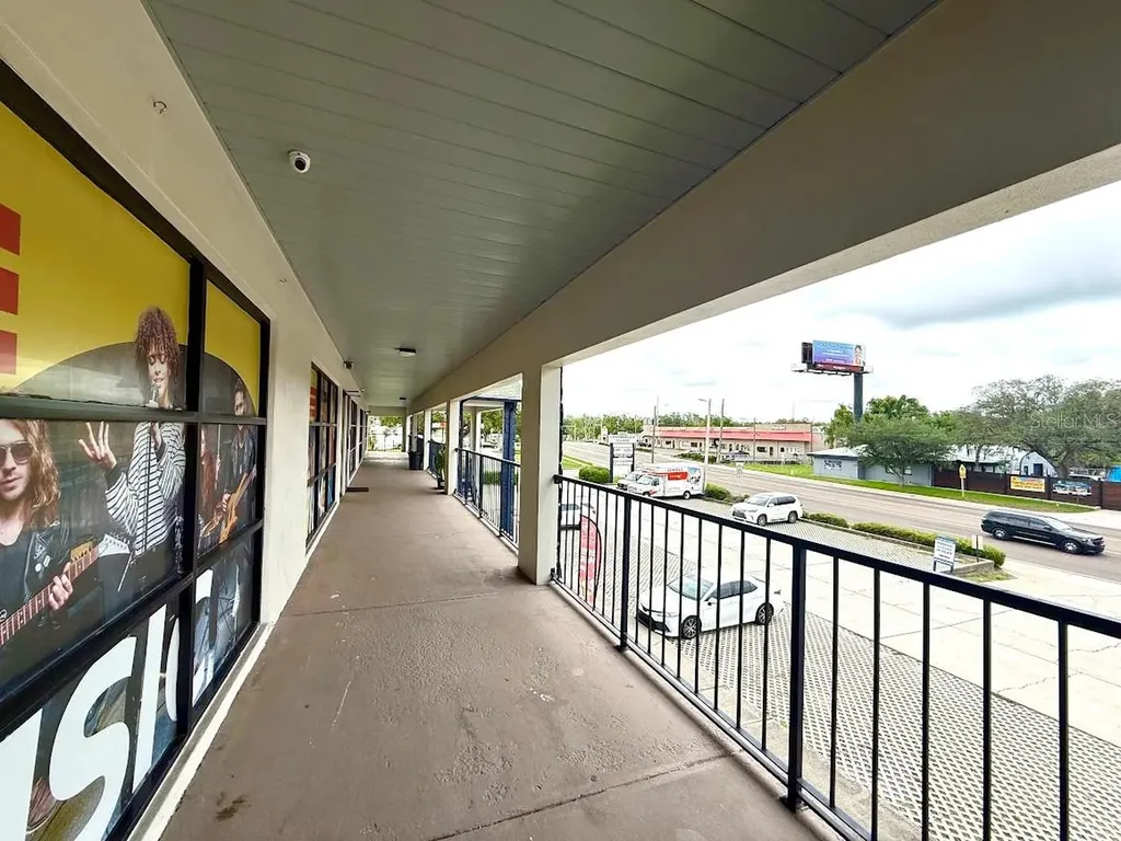 1005 W Busch Boulevard Tampa FL 33612