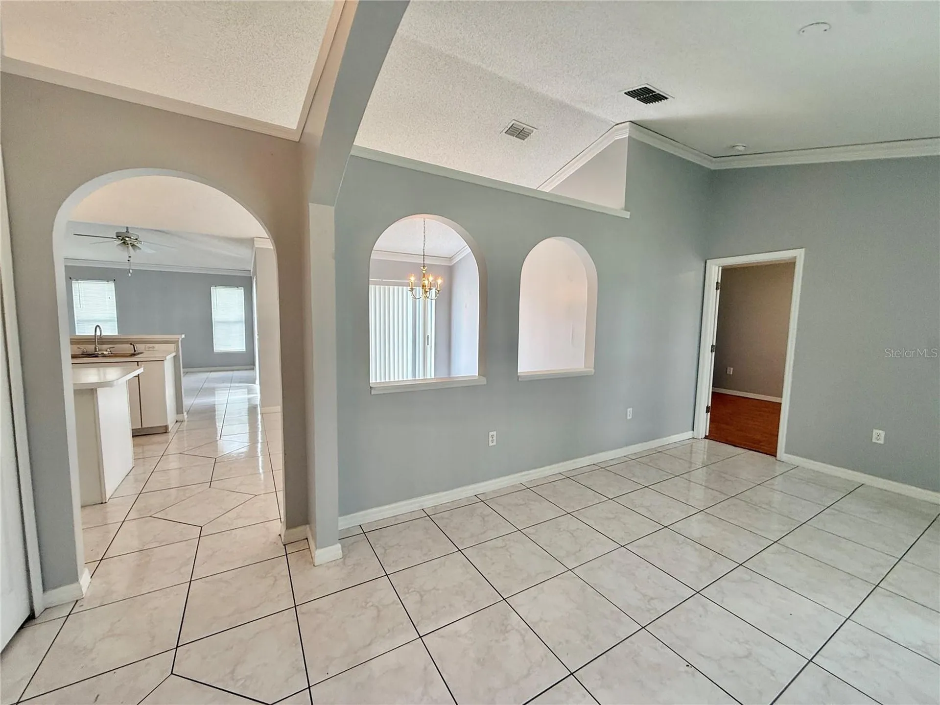 220 Canterbury Court Kissimmee FL 34758