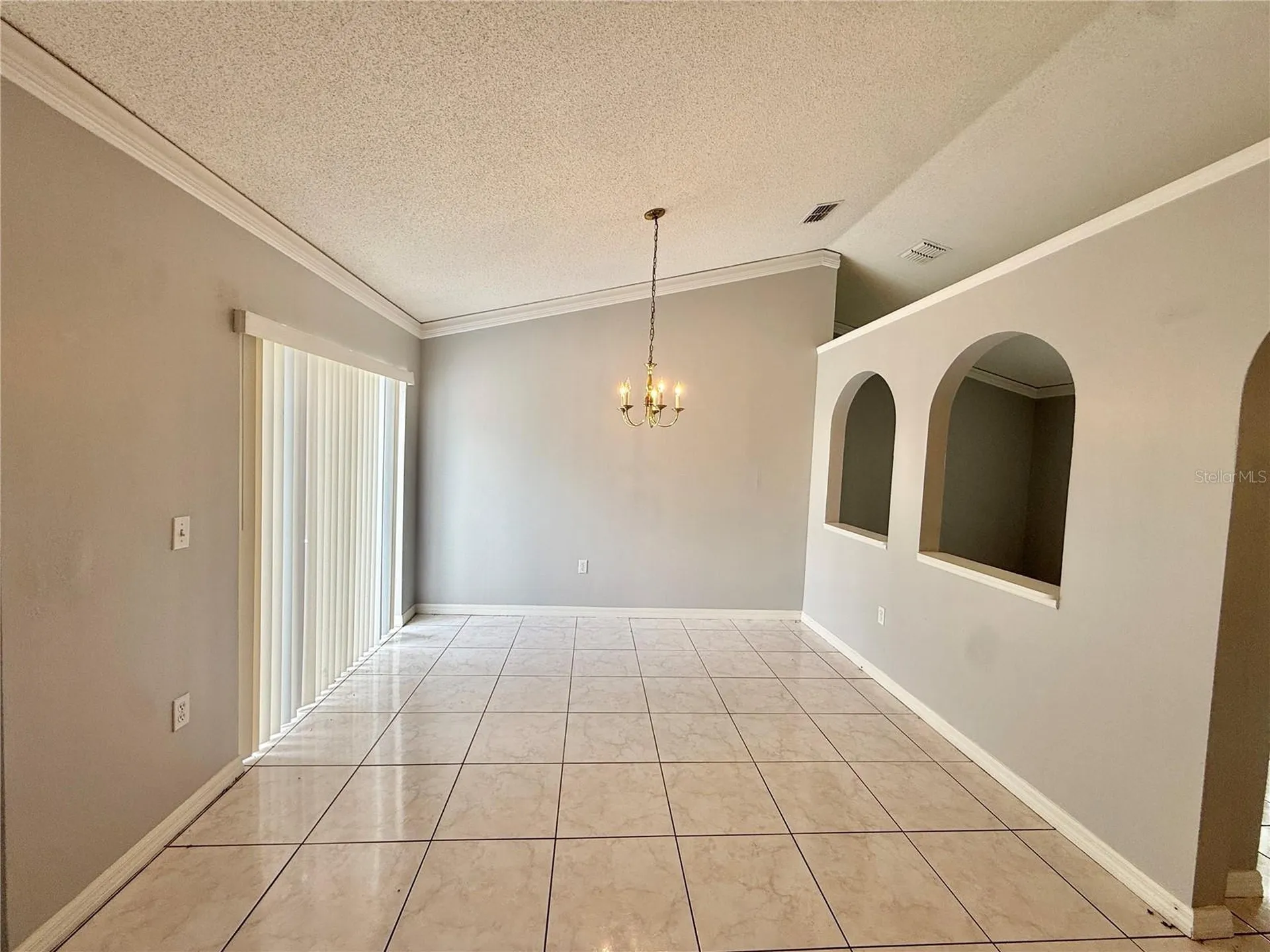 220 Canterbury Court Kissimmee FL 34758