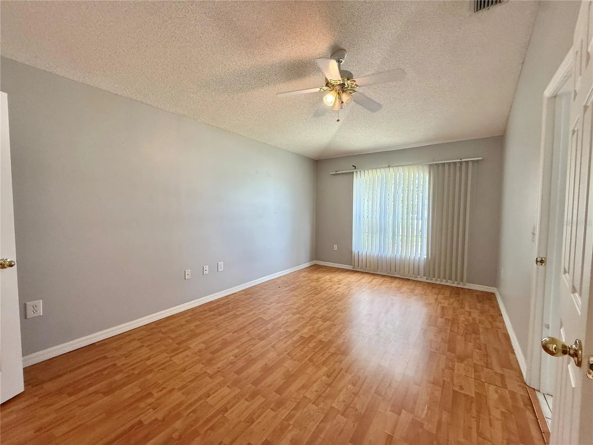 220 Canterbury Court Kissimmee FL 34758